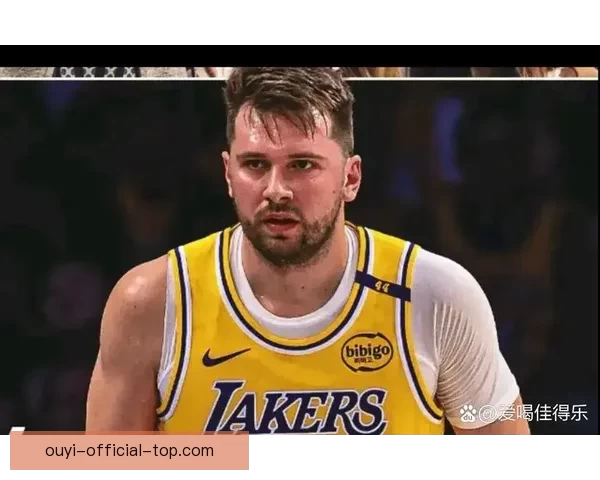 湖人接连失利东契奇与里夫斯 霍华德发声愿复出助球队